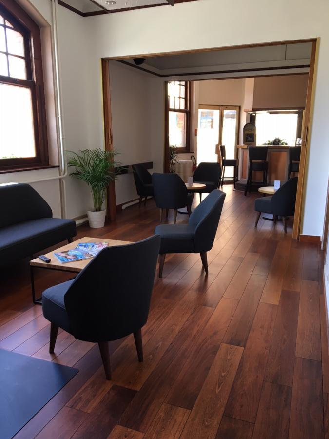 Hotel Moderne Gisors Bagian luar foto